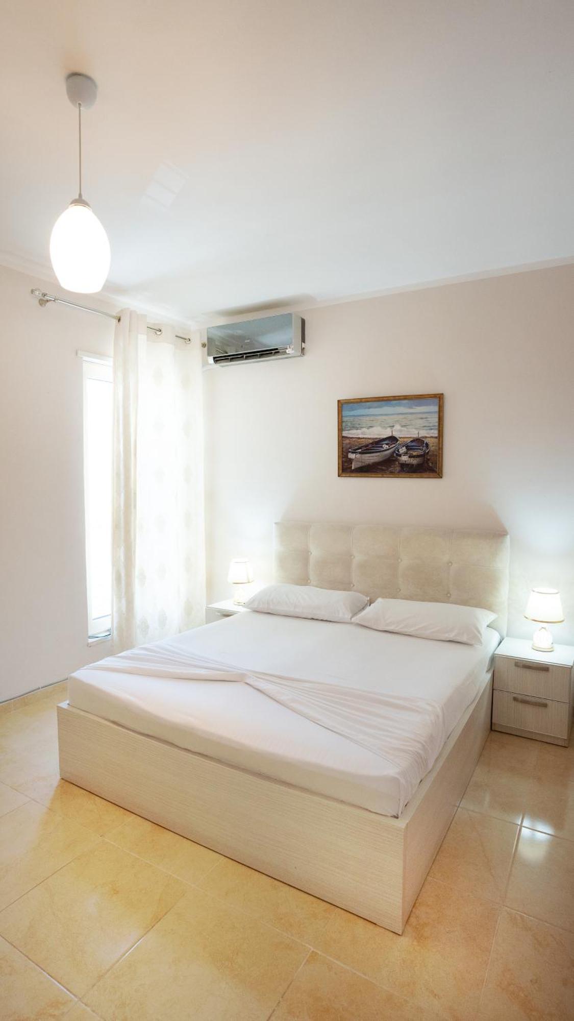 Sea View Apartement Durres Exterior photo